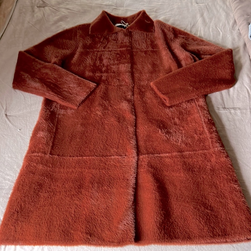 RUST COLORED FAUX FUR JACKET -M